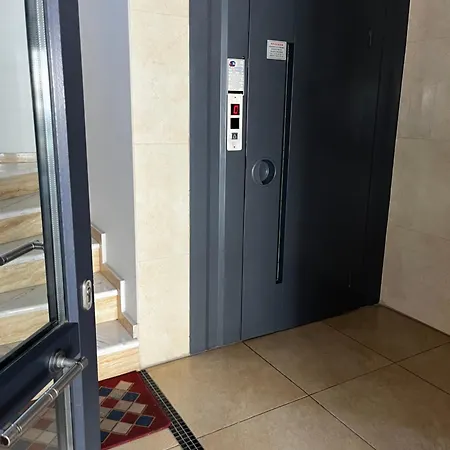 Evita * Nea Kallikrateia